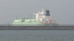 Do Chorvátska dorazil tanker s plynom pre Slovensko. Najbližšiu zimu a jar máme už teraz pokrytú