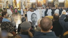 Stovky ľudí sa rozlúčili s filmovou Marfušou. V Rusku si ju budú pamätať ako šarmantnú a úspešnú umelkyňu