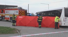 Tragédia v Strážskom. Chodec (†55) zahynul pod kolesami autobusu neďaleko nástupišťa