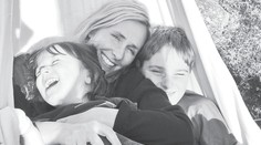 Zavraždili jej syna. A ona prežila...