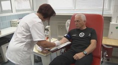 Pán Ján absolvoval jubilejný odber krvi. Daroval už desiatky litrov najcennejšej tekutiny