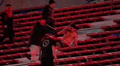 Incidenty počas zápasu v Buenos Aires majú dohru. Obe strany sa navzájom obviňujú, Infantino volá po sankciách