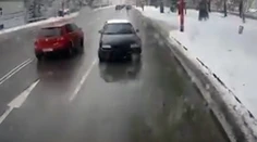 VIDEO: Šialená jazda totálne opitého muža, ktorý v Ružomberku sadol za volant