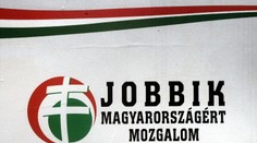 Extrémistický Jobbik si otvoril u nás kanceláriu. Reaguje už aj Fico