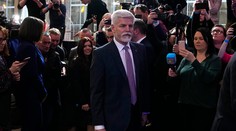 Aj Česi v zahraničí svojimi hlasmi podporili Pavla, druhá skončila Nerudová
