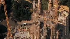 Svetoznámy symbol Barcelony stavajú viac ako sto rokov. Teraz ukázali, ako bude vyzerať