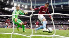 Tottenham stratil na novom štadióne prvé body, podľahol West Hamu