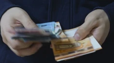 Podstatne menej než v ostatných rokoch. Penzisti si od januára prilepšia mesačne o túto sumu