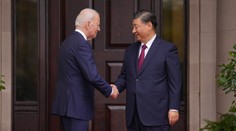 Biden a Si Ťin-pching sa po roku stretli. Chcú stabilizovať vzťahy