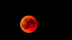 Nebeské divadlo, ktoré si nemôžete nechať ujsť: Na oblohe sa objaví krvavý Mesiac