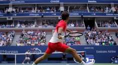 Federer potreboval všetkých päť setov aj na postup do tretieho kola