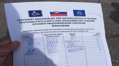 Podvodníci pristihnutí priamo pri čine. Pozrite sa na ich reakciu