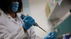Na Slovensku pribudlo opäť takmer dvetisíc infikovaných koronavírusom