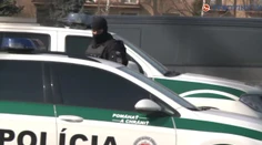 Veľká protikorupčná akcia na západe Slovenska. Policajti zadržali viacero ľudí