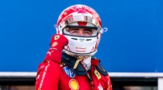 Monako prinieslo triumf domáceho jazdca, ktorý neskrýval emócie. Ferrari malo na pódiu oboch jazdcov