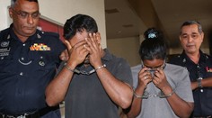 Manželia bez kúska hanby: Ukradli peniaze z účtov obetí malajzijského lietadla