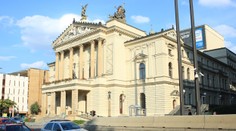 Českom sa prehnala silná búrka s prívalovými dažďami. Vytopilo aj suterén Štátnej opery