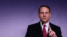 Ficova cesta do Moskvy: Poľsko povolilo vládnemu špeciálu s premiérom prelet nad svojím územím