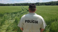 Parašutista zahynul pri jubilejnom osemstom zoskoku