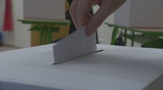 Rozruch okolo blížiacich sa volieb: Nielenže sa prvýkrát spájajú, problémy môže spôsobiť aj dátum