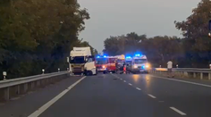 Tragická zrážka auta s kamiónom smerom na Senec. O život prišiel 47-ročný vodič