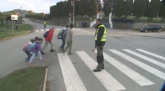 Dohliadajú na bezpečnosť detí aj poriadok v osadách. Občianskym hliadkam hrozí zánik