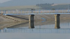 Záhadná smrť mladej ženy. Pri vode našli jej ruksak aj bicykel, nikto nevie, čo sa mohlo stať