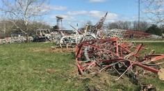 V USA sa zrútil obrovský televízny vysielač, nešťastie si vyžiadalo jednu obeť