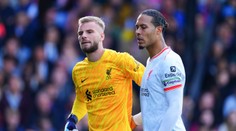 Za Liverpool nečakane debutoval český gólman, tím potvrdil vedúcu pozíciu. Arsenal a City však nezaostali