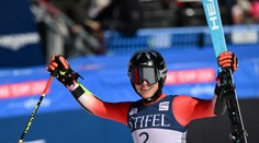 Najhoršie obavy sa naplnili. Švajčiarska hviezda si vážne zranila koleno, čaká ju operácia