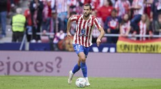 Bilbao zarmútilo Hancka päť minút pred hvizdom. Barcelona v osemgólovej prestrelke prepálila Betis