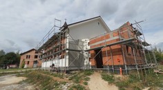 Veriaci sa sami pustili do stavby kostola. V Mojšovej Lúčke sa naň zbierali štvrťstoročie