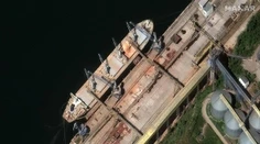 Satelit zachytil ruské lode, ako zrejme kradnú ukrajinské obilie. Rusi navyše blokujú jeho vývoz