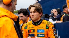 Kvalifikáciu šprintu v Katare ovládol Piastri. Maxa Verstappena zdolal aj tímový kolega