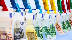 Talianov možno čaká ďalšie rozhodujúce referendum. V hre je euro