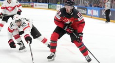 VIDEO: V šlágri skupiny uspeli Švajčiari a vrátili sa na prvé miesto. Skóroval aj veterán