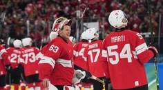 Švajčiari na úvod potvrdili rolu favorita. Francúzi sa nezmohli ani na gól