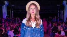 Anna Amenová ukázala sexy nohy. Nezabudla si obliecť nohavice?