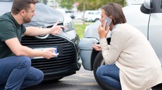 Praktické tipy pri výbere zákonného a havarijného poistenia auta