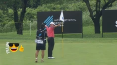 Frajer na záver: Brazílsky golfista sa na turnaji v Južnej Kórei predviedol nevídaným úderom