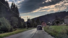 Ďalšia policajná naháňačka! Tentoraz sa strieľalo len do vzduchu, vodič utiekol