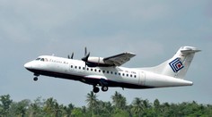 Indonézske dopravné lietadlo s 54 ľuďmi na palube sa zrútilo