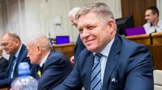 Smer už ukazuje Hlasu chrbát. A to sa len rozbieha