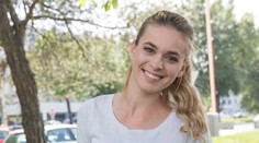 Hokejovému ošiaľu podľahla aj seriálová kráska: V drese jej to pristane