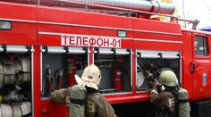 Ďalšia tragédia na Urale. Pri požiari rodinného domu zomrela mladá rodina