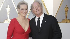 Najpevnejší vzťah Hollywoodu: Ich 40-ročný príbeh lásky sa začal tragédiou