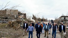 Takéto škody som ešte nevidel, povedal Biden v oblastiach zasiahnutých tornádom v Kentucky
