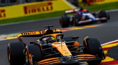 Pekný príbeh z levickej pôrodnice. Priviesť na svet bábätko si tu nechalo zvučné meno z Formuly 1