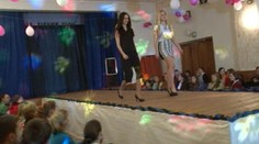 Mária má len osemnásť rokov a za sebou dve módne prehliadky