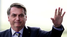 Brazílsky prezident má príznaky COVIDu-19, čaká na výsledky testu